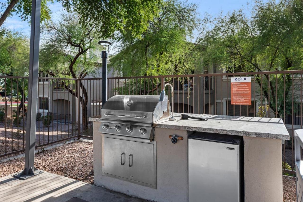 Chic 1br - Scottsdale, Pet-friendly, Sunrise Peak Apartment